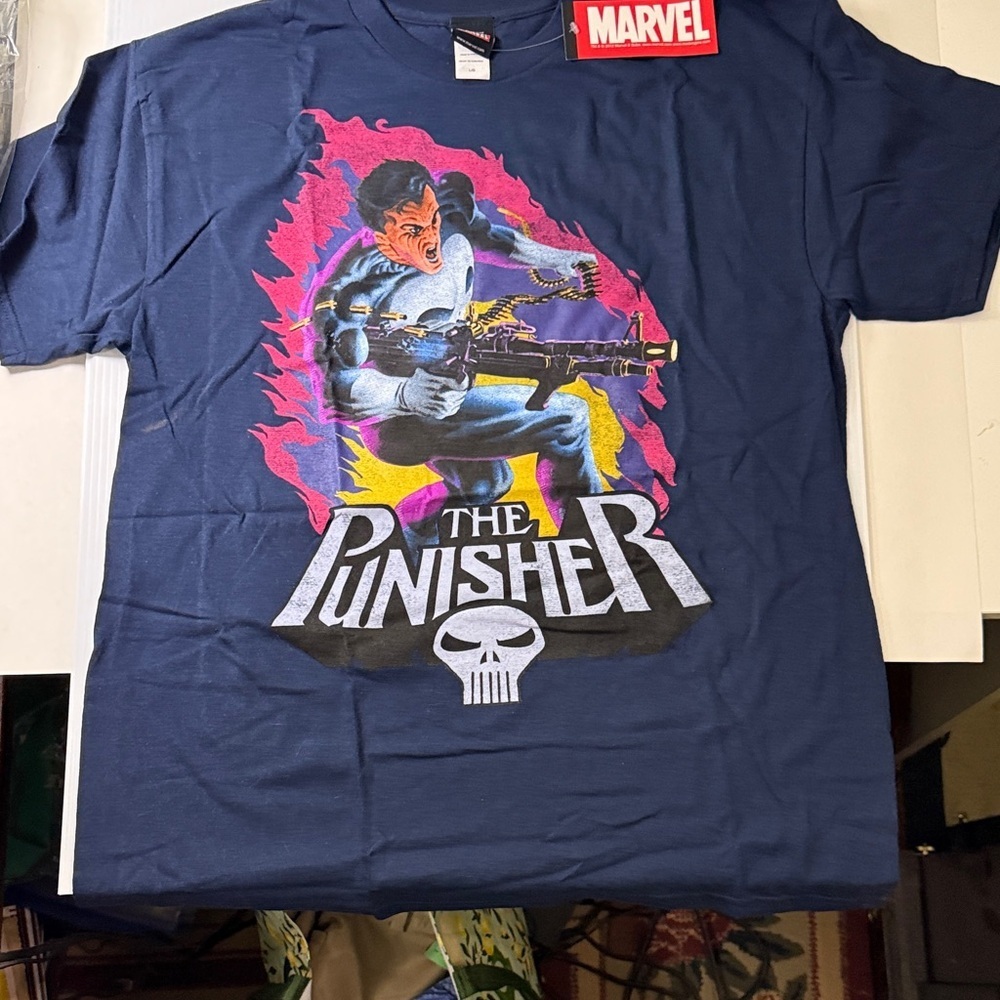 The Punisher Navy Blue T-Shirt, Marvel - Picture 2 of 5
